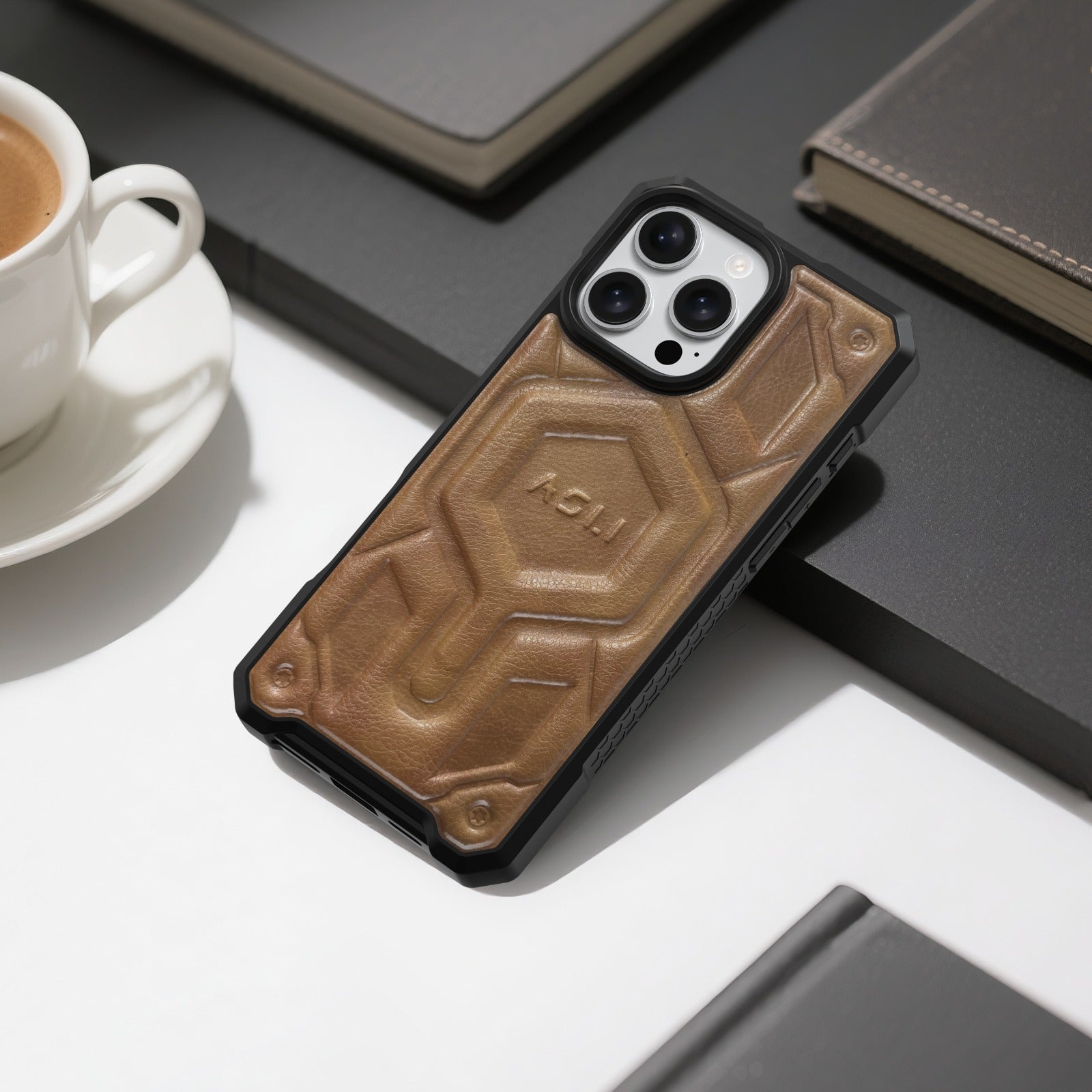 كڤر حماية ASLI Leather Hybrid من الجلد الفاخر لهاتف iPhone 16 Pro ، مزوّد بحماية من السقوط وتبديد للحرارة.