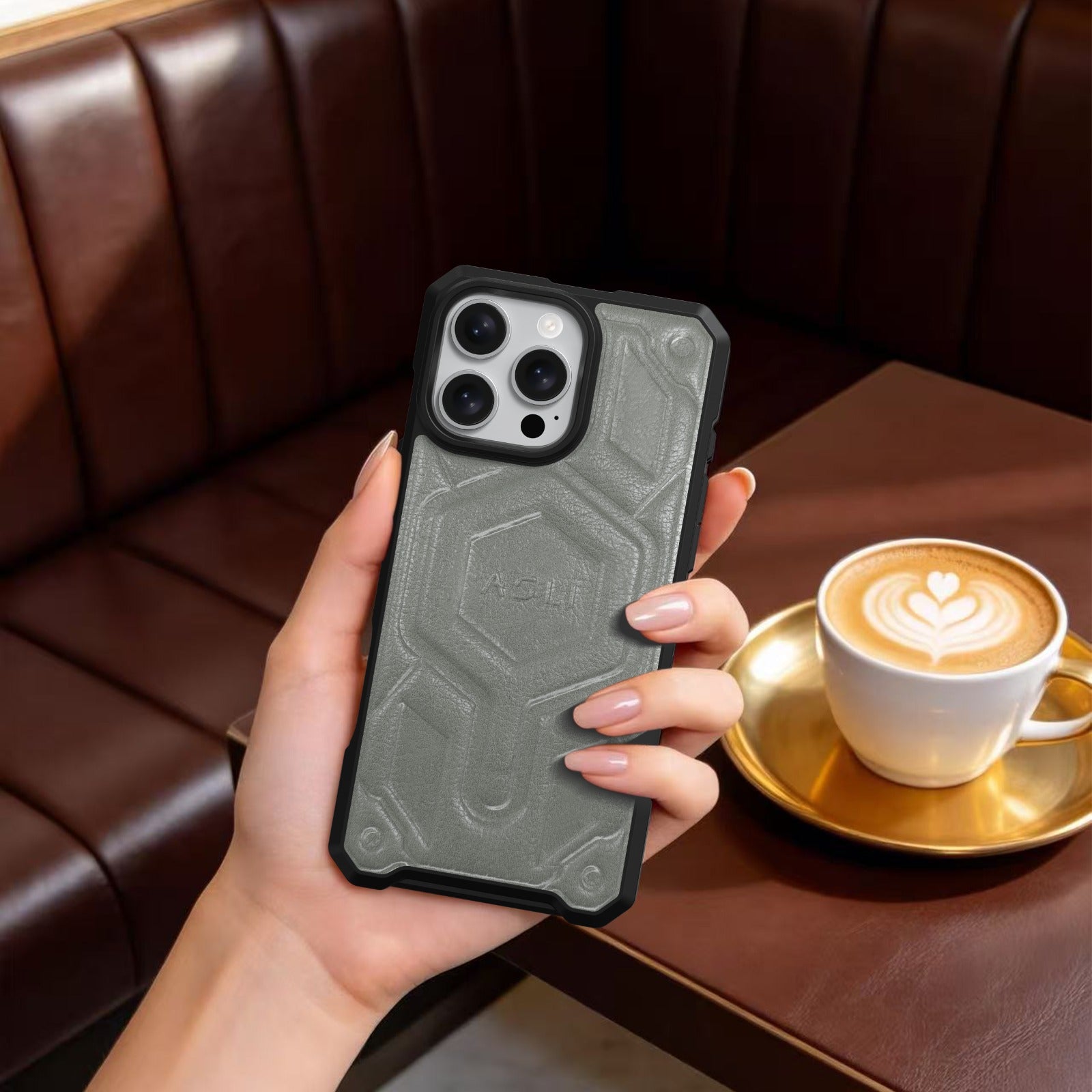 كڤر حماية ASLI Leather Hybrid من الجلد الفاخر لهاتف iPhone 16 Pro ، مزوّد بحماية من السقوط وتبديد للحرارة.
