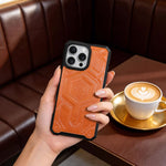كڤر حماية ASLI Leather Hybrid من الجلد الفاخر لهاتف iPhone 16 Pro ، مزوّد بحماية من السقوط وتبديد للحرارة.