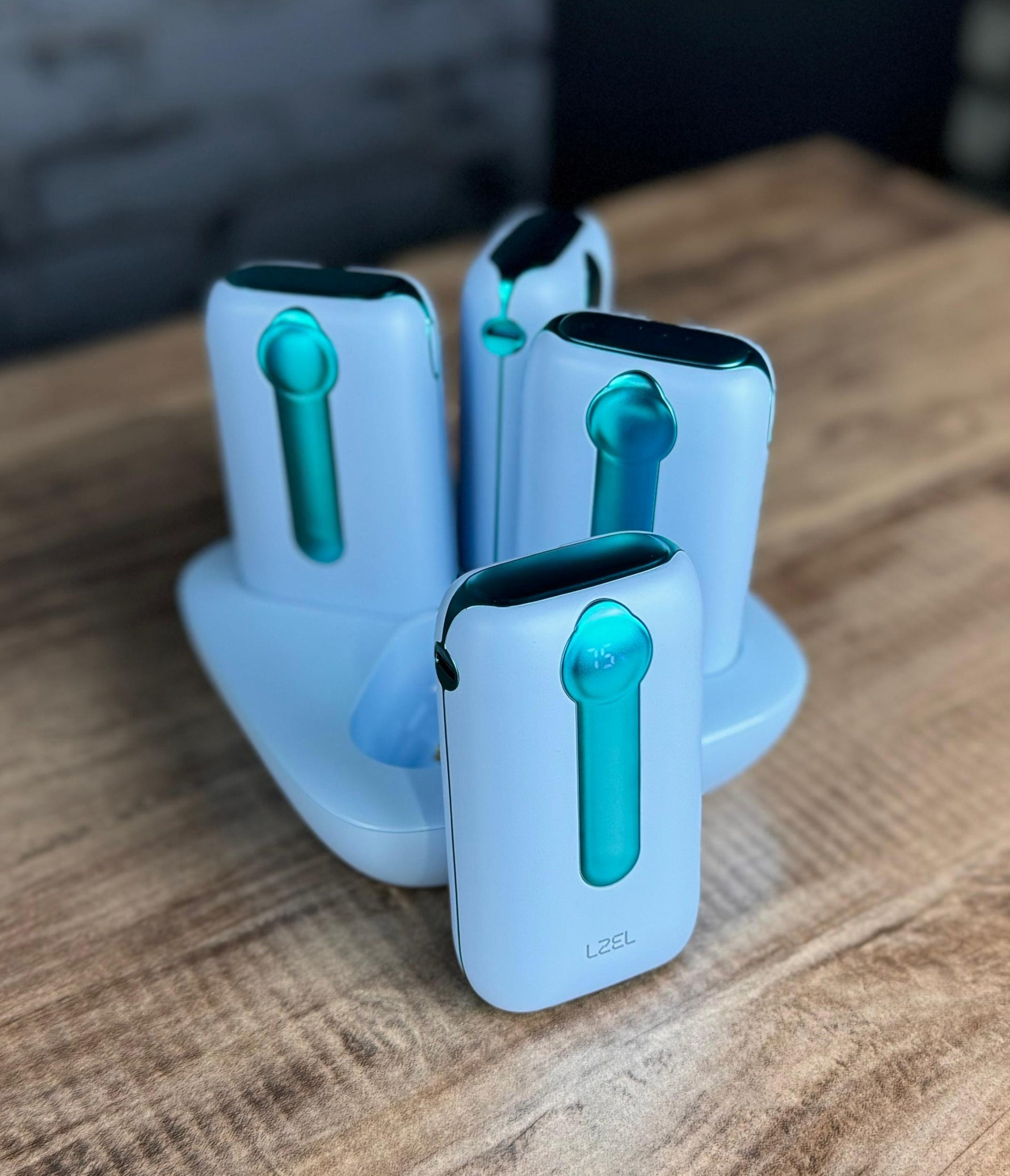 LZEL Quadra Energia X Station 10000mAh Charging Station Built In Cable Lightning And Type-C | Blue