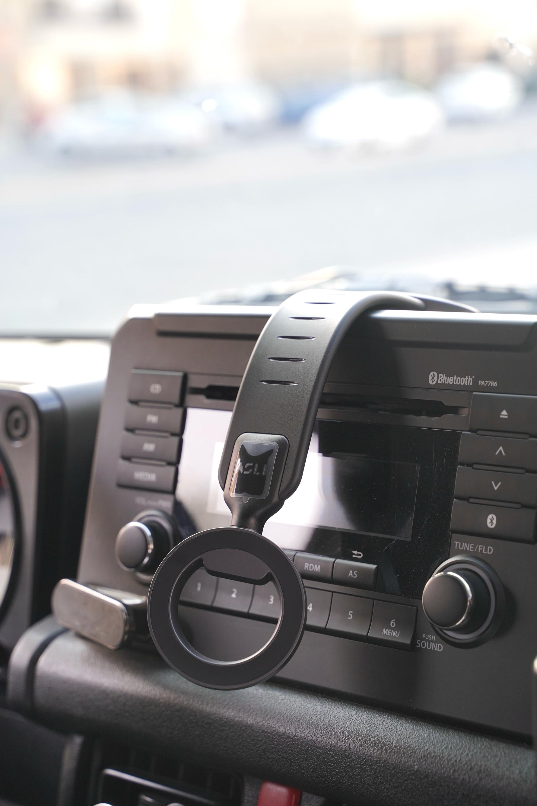 حامل سيارة للهاتف من أسلي جلوبال بحلقة مغناطيسية مع قاعدة دائرية دوارة وقوة مغناطيسية قوية