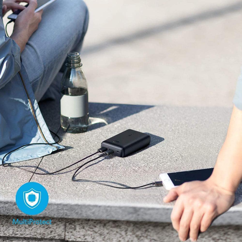 بطارية شحن Power Core Select من أنكر  سعة 10000 مللي أمبير شحن سريع بمنفذي USB-A مزدوجين بقدرة 12 واط | أسود