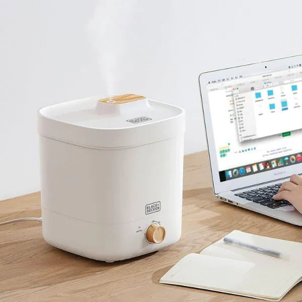 مرطب الهواء Cool Mist بسعة 4 لتر مع رذاذ بارد من Black & Decker