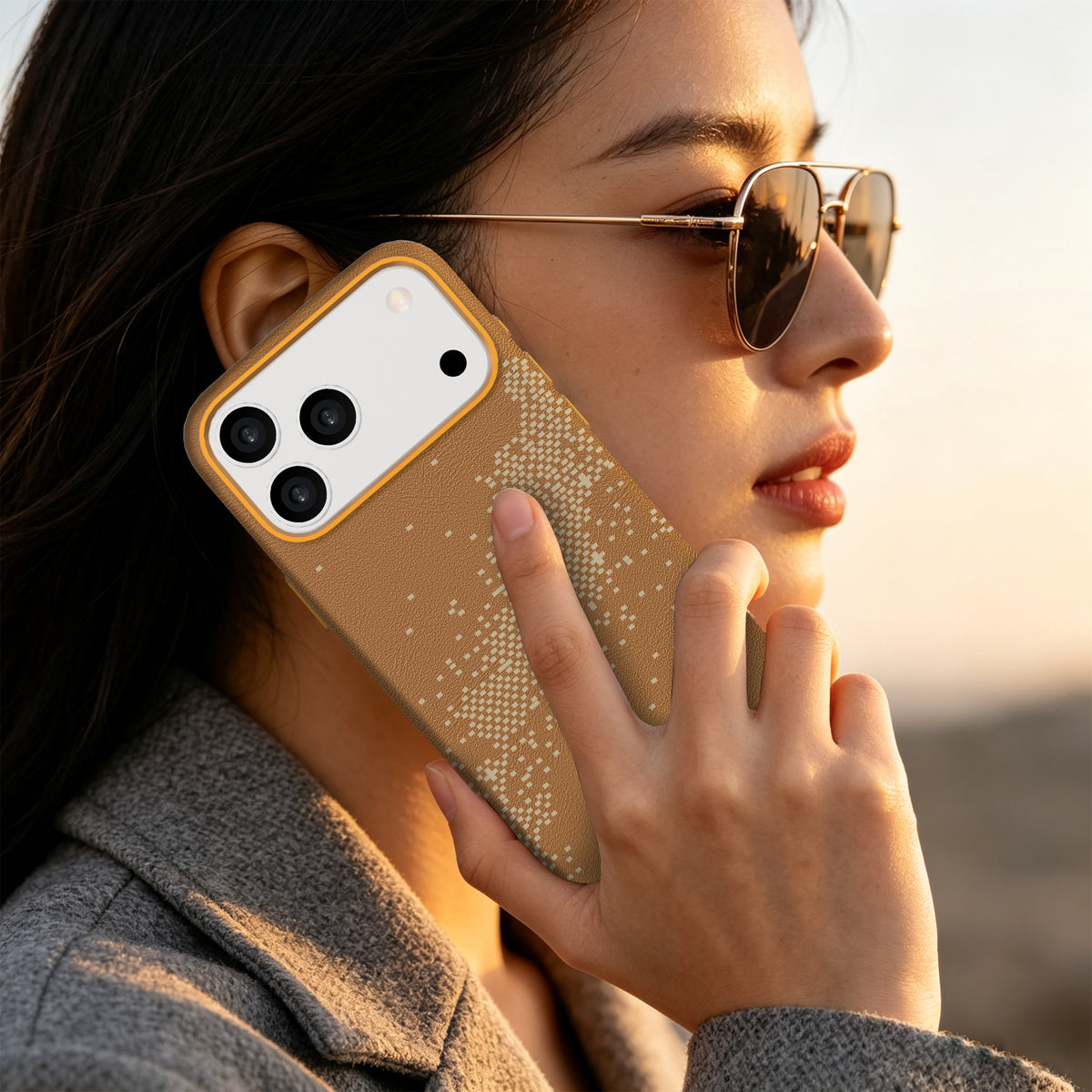 كفر LZEL LEATHERWAVE MAG من الجلد الفاخر بدعم MagSafe ونقشة متموجة لـ iPhone 18 Pro و18 Pro Max