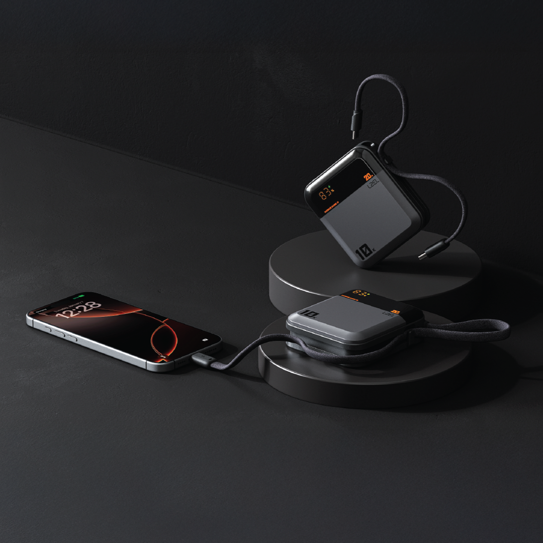 بطارية متنقلة ZenoFlex Charge+ Mini من ليزل بسعة 10000 مللي أمبير بتقنية الشحن السريع PD | رمادي