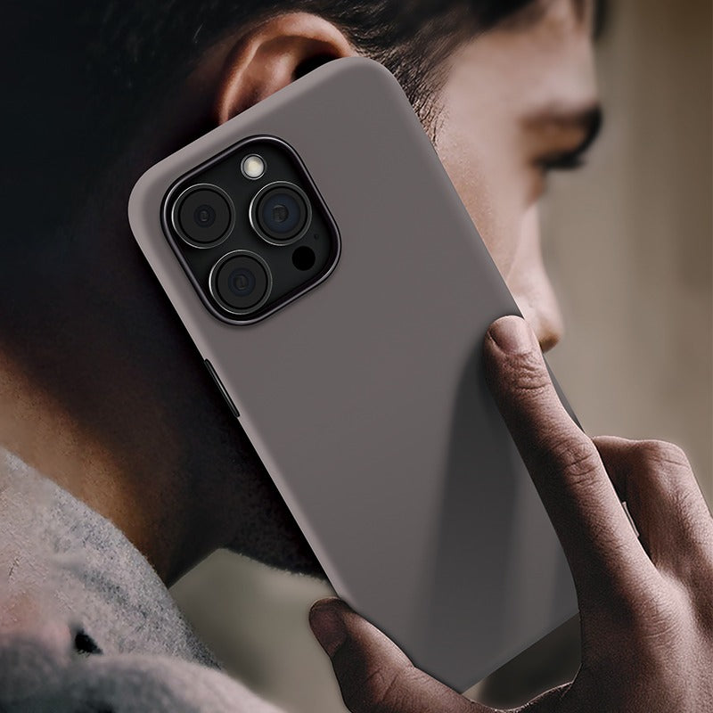 كڤر حماية سيليكون من أسلي جلوبال  متوافق مع MagSafe لهاتف iPhone 15 Pro Max | رمادي