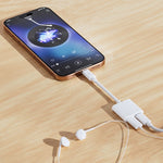 محول LZEL Hubduo Nexus ثنائي USB-C للسماعات والشحن بطول 20 سم | أبيض