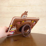 كڤر حماية Labubu لجهاز iPad 10th الجيل العاشر مصنوع من السيليكون المرن