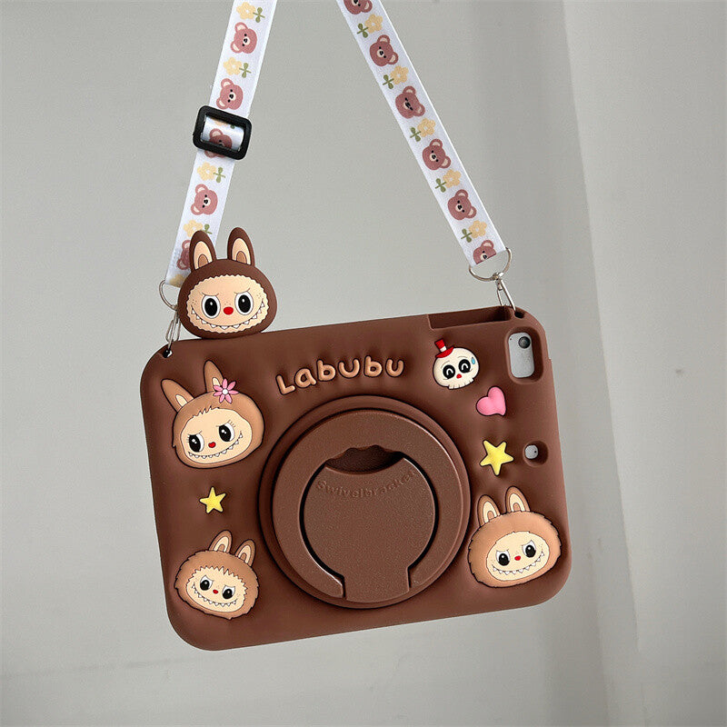 كڤر حماية Labubu لجهاز iPad 10th الجيل العاشر مصنوع من السيليكون المرن