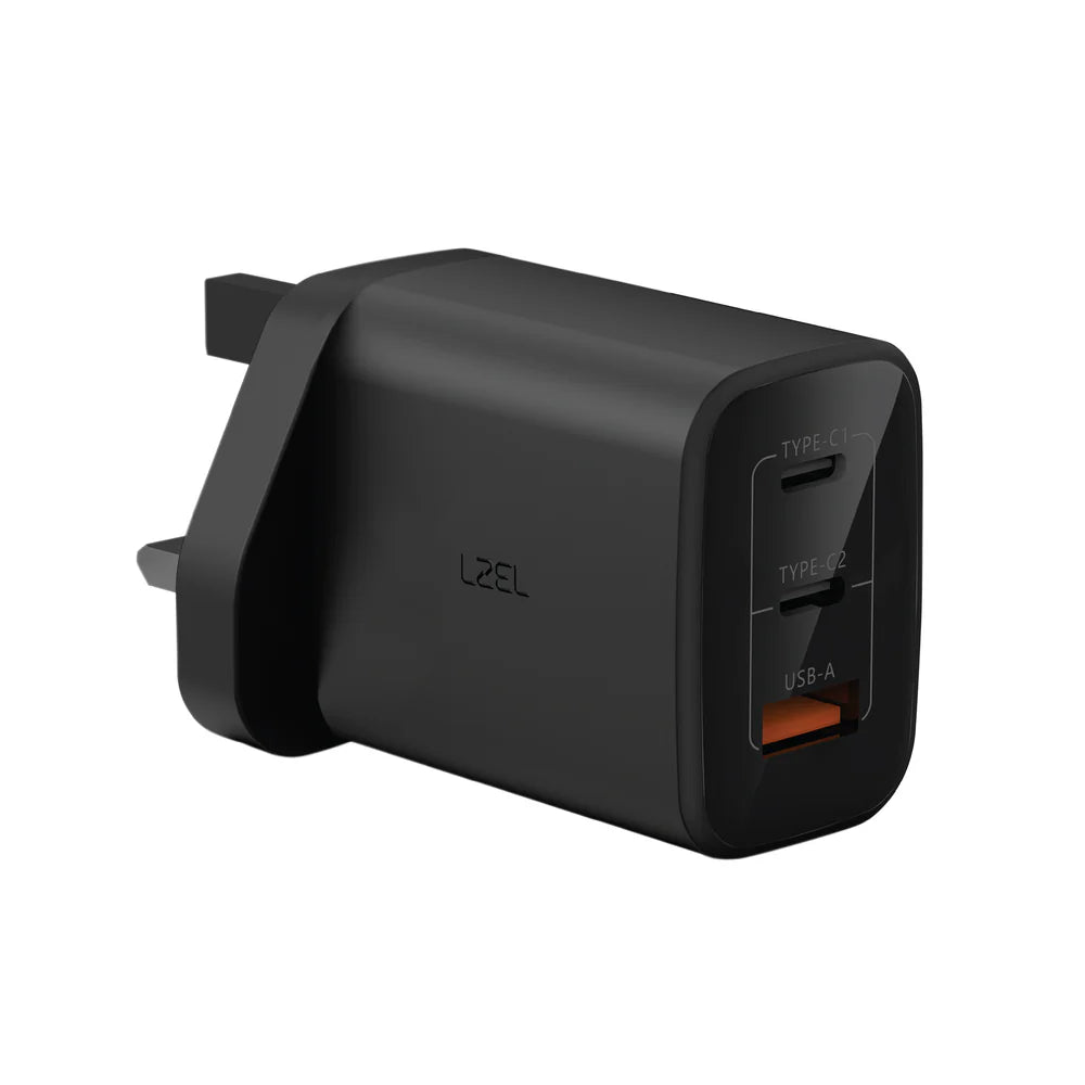شاحن حائط فائق السرعة من ليزل  بقوة 67 واط بثلاث منافذ USB بتقنية GaN 